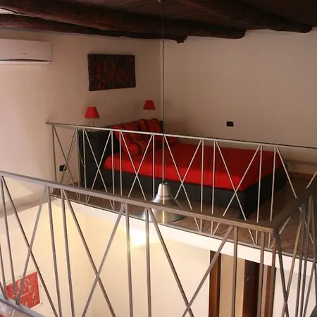 25 Apartment Naples