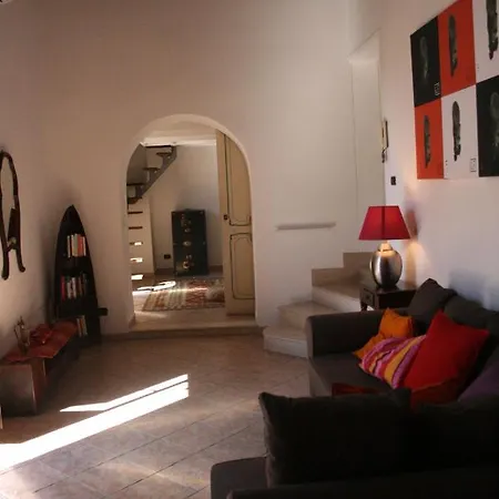 Apartment 25 Naples