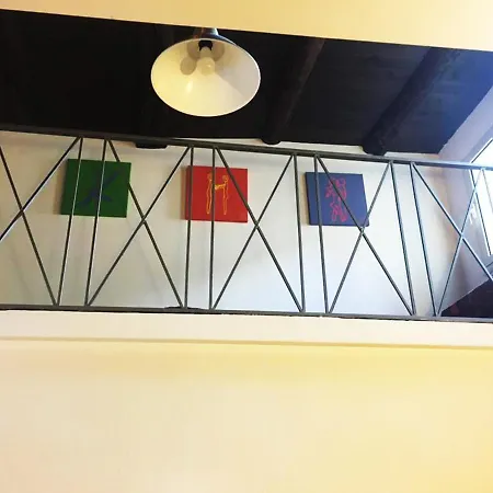 25 Nápoles